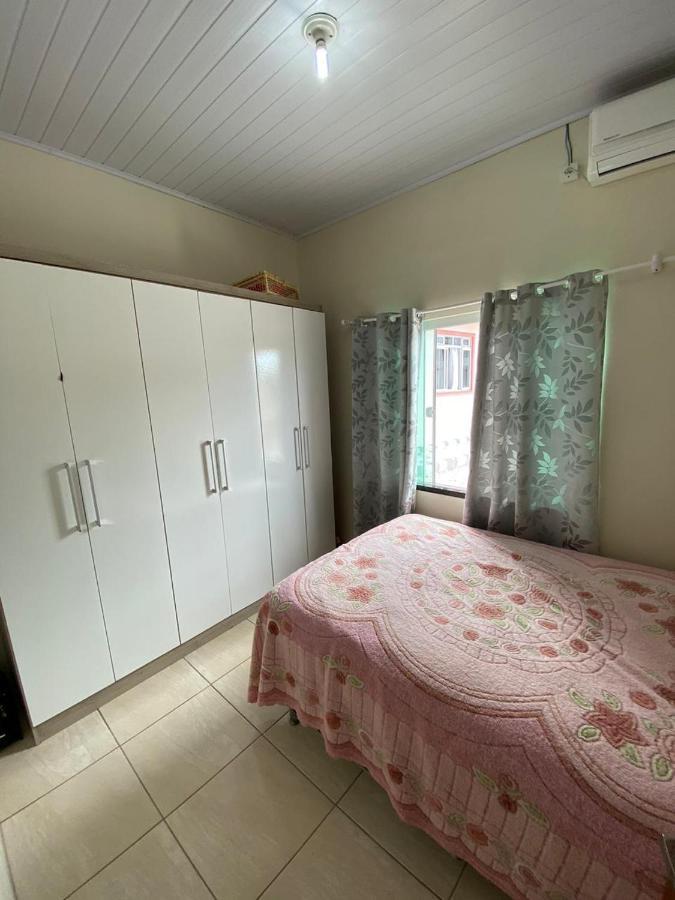 Casa Veraneio Em Zimbros - בומבינאס מראה חיצוני תמונה